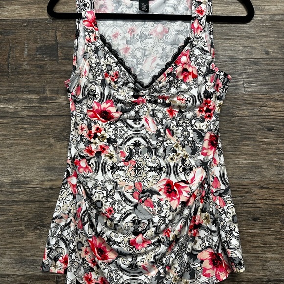 White House Black Market Floral Ruched Tank Top - Picture 1 of 6